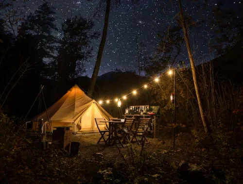 FLORA Campsite（フローラ キャンプサイト）